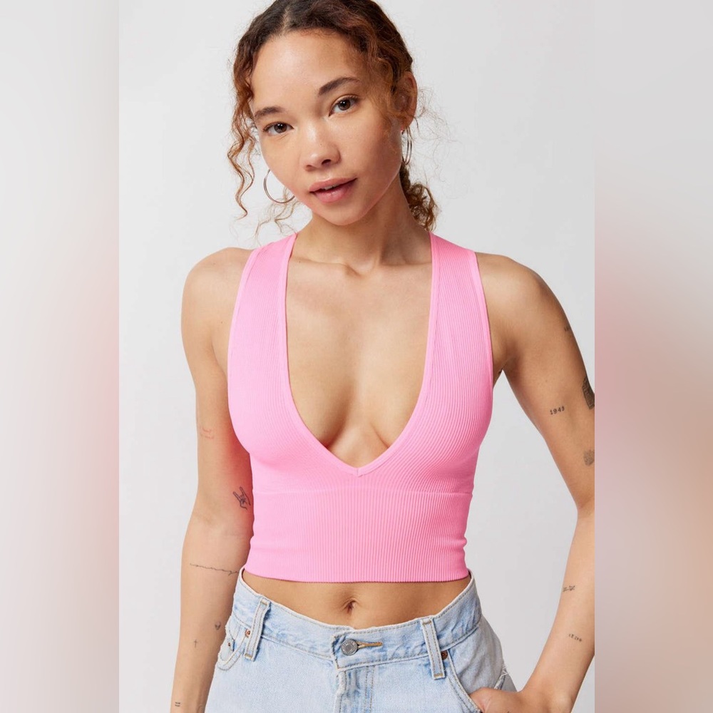 Out From Under Hailey seamless knit plunge bra top